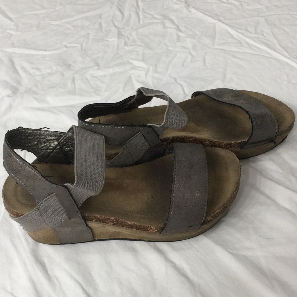 Girls Pierre Dumas Size 13 Sandals